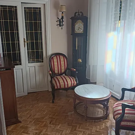 Penzion Casa Turistica Plaza Del Conde *