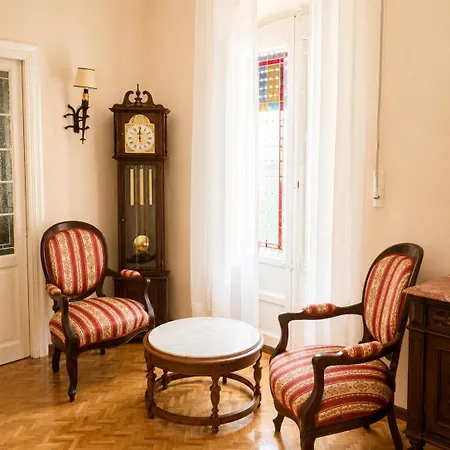 Casa Turistica Plaza Del Conde 招待所