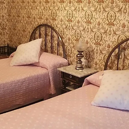 Casa Turistica Plaza Del Conde Guest house *
