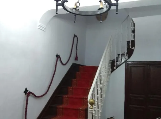 게스트하우스 Casa Turistica Plaza Del Conde Ciudad-Rodrigo